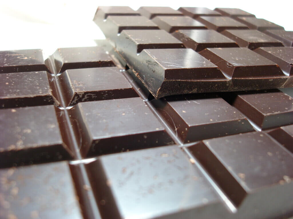 This is 72% cacao organic dark chocolate from Blanxart. It's rather bitter and strangely dry. There are much better chocolates out there.