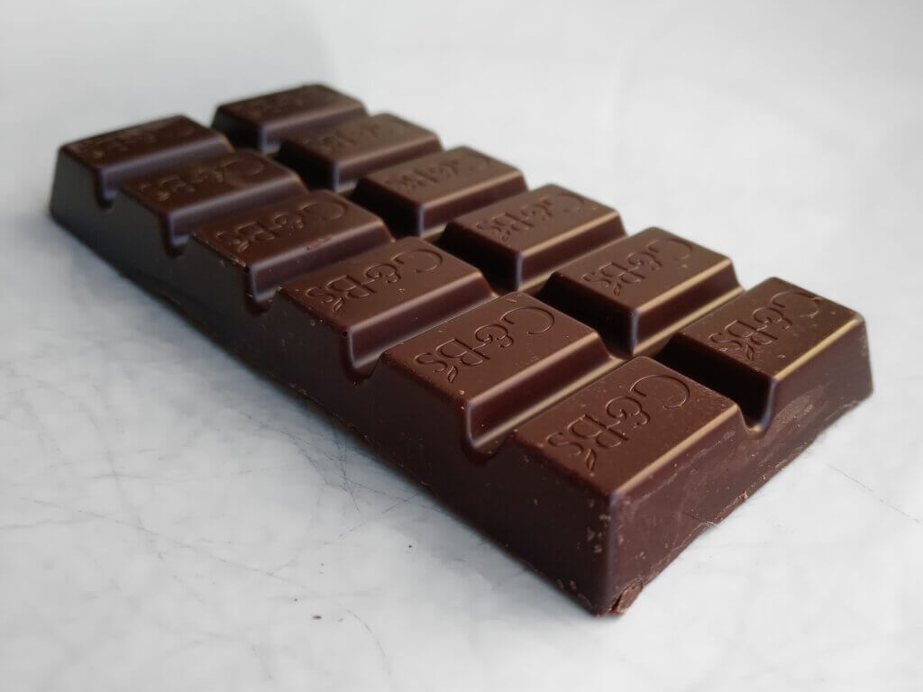 Green & Black's organic dark chocolate bar (35 grams, 70% cocoa). Sold in the United Kingdom.
