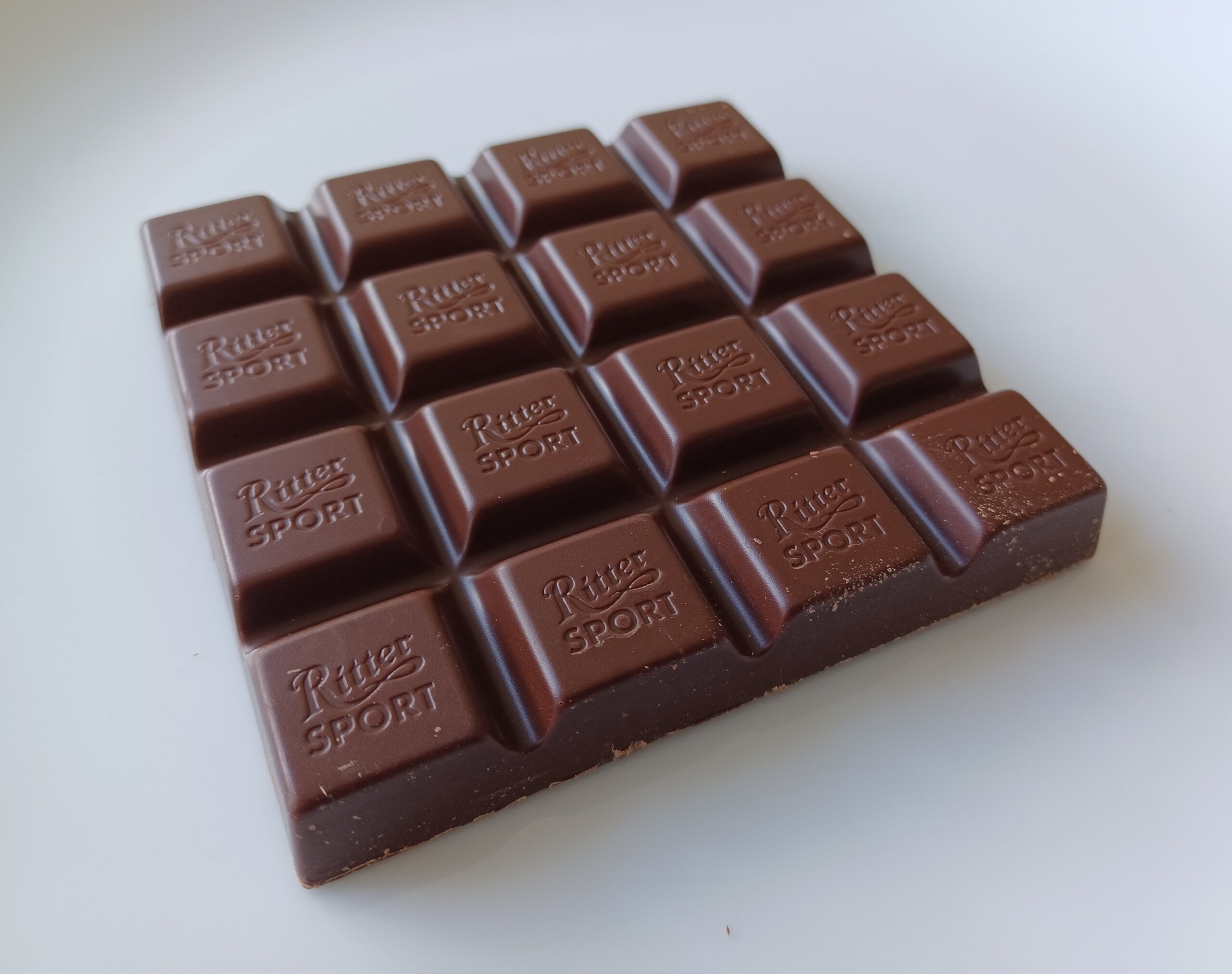 Ritter_Sport_dark_chocolate_with_marzipan_1